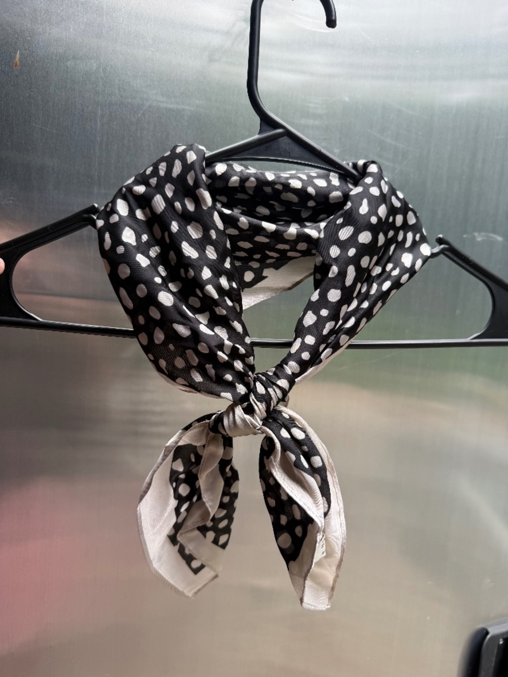 Black and Silver dot scarf ❤️ NWT
